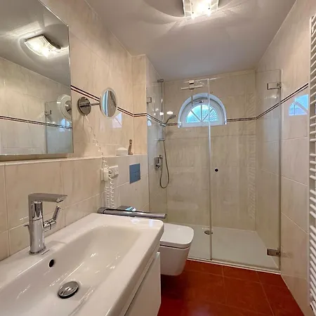 Elisabethstrasse 18, Whg 3 Appartement